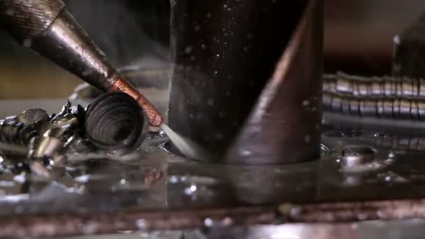 Heavy industry - Mechanical treatment, drilling machine — Stock Video