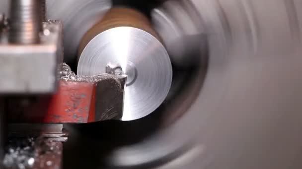 Heavy industry - Mechanical treatment, lathe machine — Stock Video