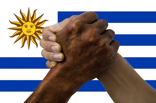 Uruguayische Flagge Integration Einer Multikulturellen Gruppe Junger Menschen — Stockfoto