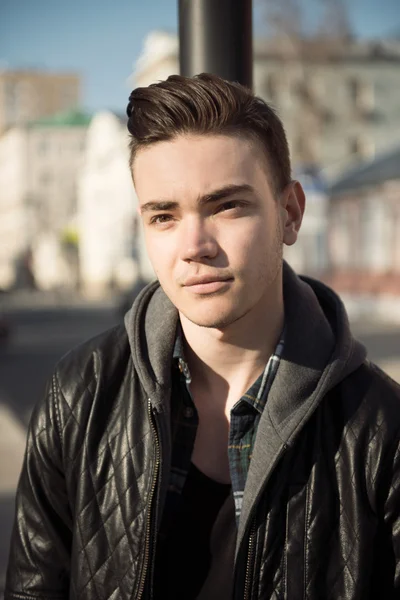 Close-up Man portrait  outdoor in city — Stock Photo, Image