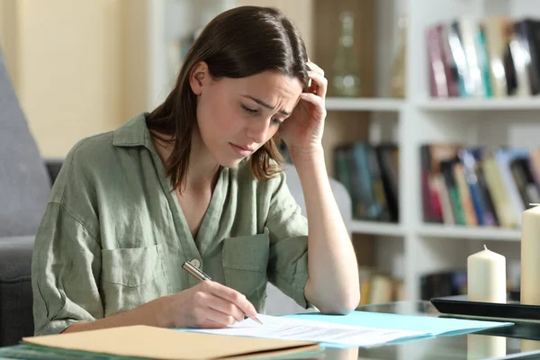 Sad Woman Ready Sign Contract Complaining Home — Stock Photo, Image