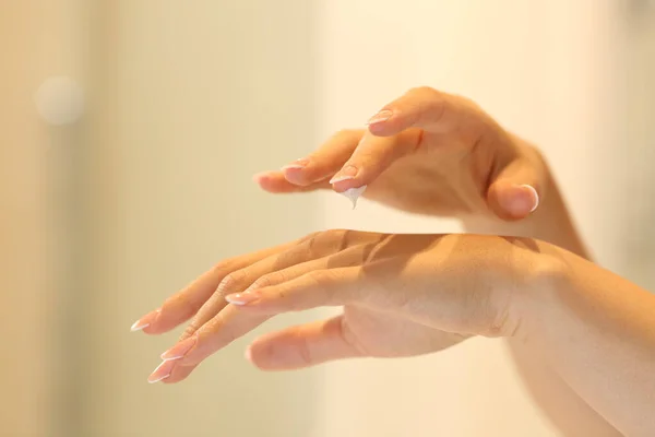 Close Woman Hands Applying Moisturizer Cream Bathroom — Stock Photo, Image