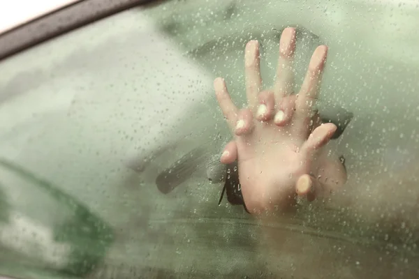 Couple holding hands having sex inside a car — Stock Photo, Image