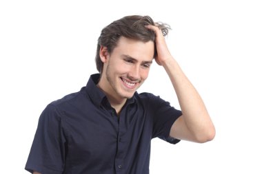 Gülümseyen yakışıklı mutlu adam