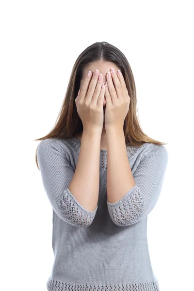 Mujer cubriéndose la cara con ambas manos — Foto de Stock