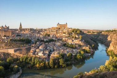 Gün batımında Toledo 'nun manzarası - Toledo, İspanya