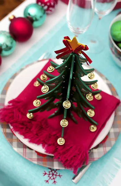 Navidad y Año Nuevo decoración de la tabla — Foto de Stock