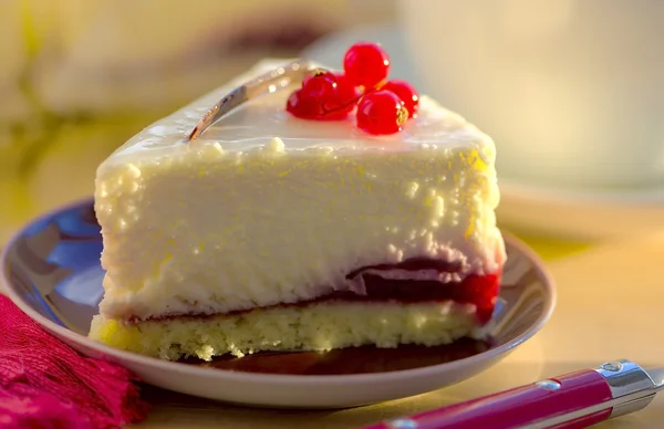 Red currants cheesecake — Stock Photo, Image