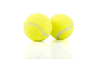 İki yeşil Raket topu