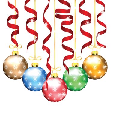 Beyaz arkasında izole Noel ve yılbaşı ağacı süsleri