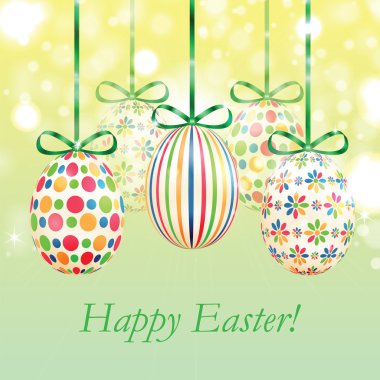 Renkli Paskalya yumurtaları yeşil şeritler kümesi