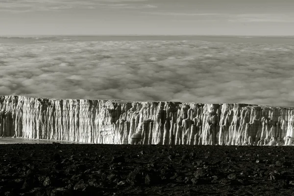 Вершини Кіліманджаро — стокове фото