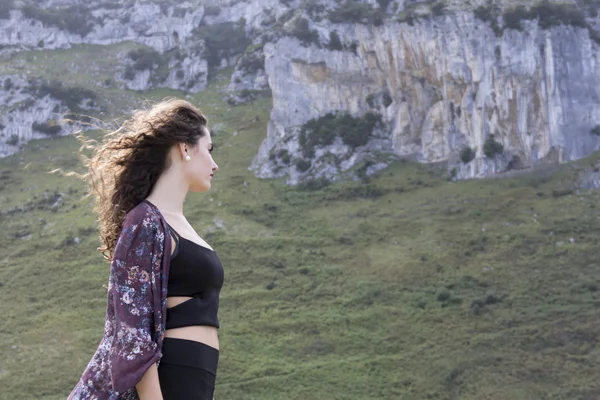 The girl in the coast — Stock Photo, Image