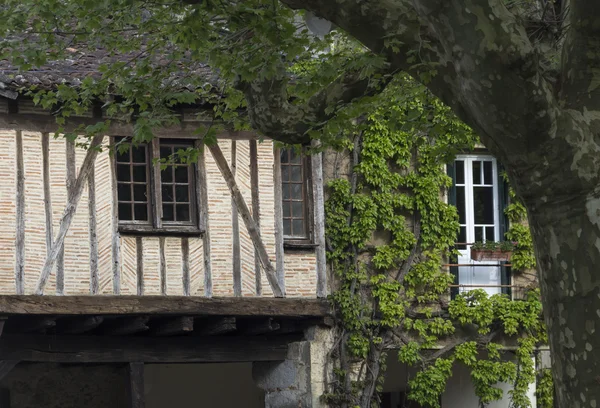 Façade d'une maison — Photo