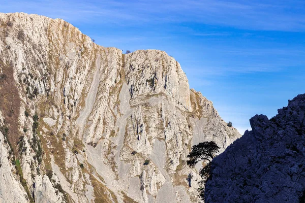 Vista Sulle Montagne Rocciose Nei Paesi Baschi — Foto Stock