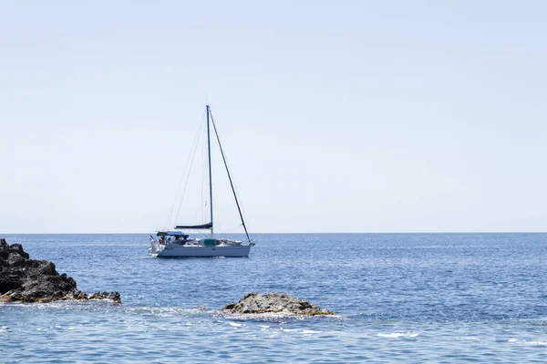 Bootstouristen Der Costa Brava Einem Sonnigen Sommertag — Stockfoto