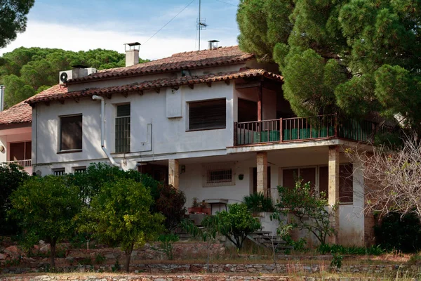 Gevel Van Een Zomerhuis Stad Van Vrienden Aan Costa Brava — Stockfoto