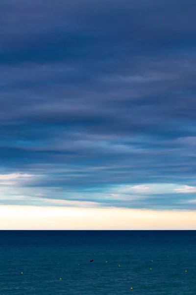 Middellandse Zee Aan Kust Van Girona Een Blauwe Zomerdag — Stockfoto