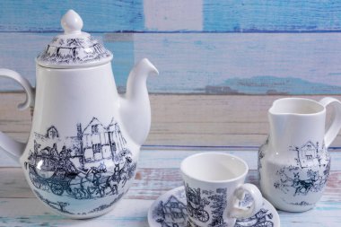 Kırsal arka planda kahve seti