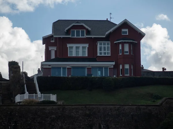 Luxe Herenhuis Aan Kust Van Getxo Noord Spanje Een Bewolkte — Stockfoto