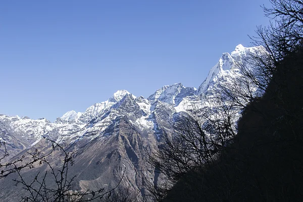 Die Berge — Stockfoto