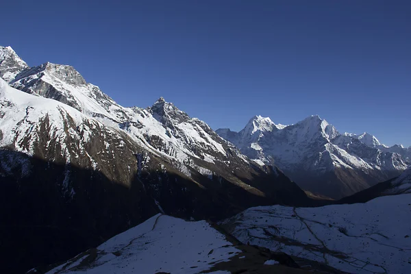 High mountains — Stock Photo, Image