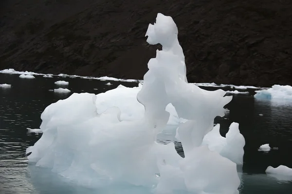 Iceberg no mar — Fotografia de Stock