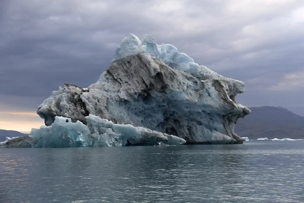 Айсберг в Ґренландія — стокове фото