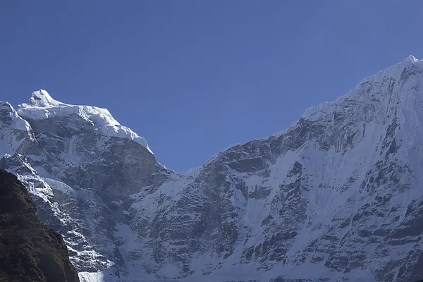 Montanhas no Nepal — Fotografia de Stock