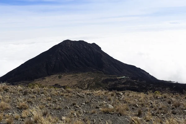 Vulkanen meru — Stockfoto