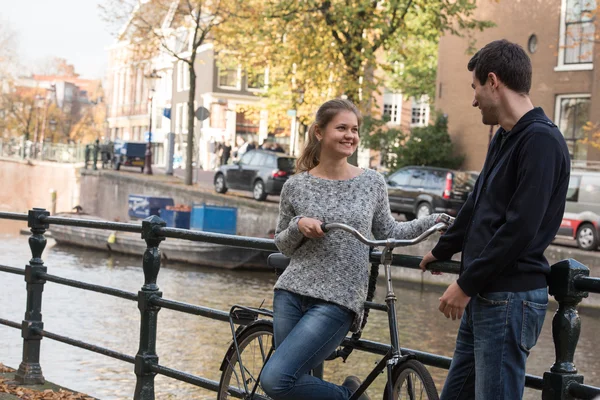 Liebhaber in amsterdam — Stockfoto