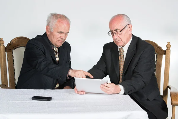 Two senior businessmen — Stock Photo, Image