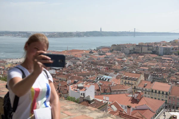 Mädchen in Lissabon — Stockfoto
