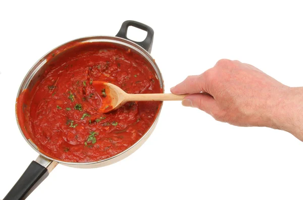 Sauce von Hand rühren — Stockfoto