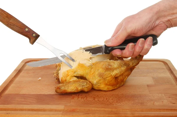 Carving stekt kyckling — Stockfoto