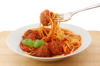 Köfte bir kase spagetti