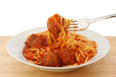 Bir kase spagetti köfte