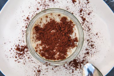 Geleneksel Türk tatlılı tarçınlı puding