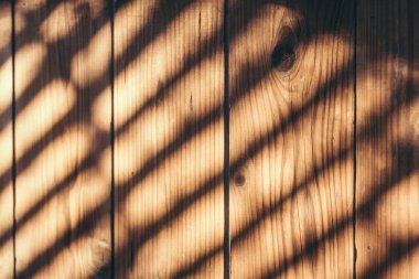 Güneş ışığı panoları ahşap