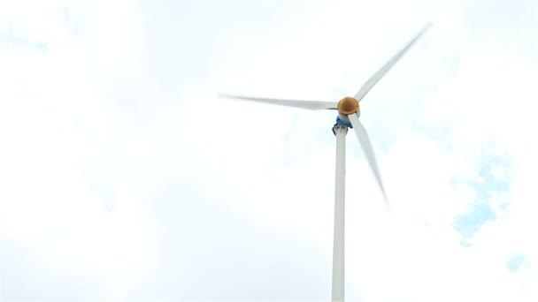 Turbinas Eólicas Para Gerar Eletricidade — Vídeo de Stock