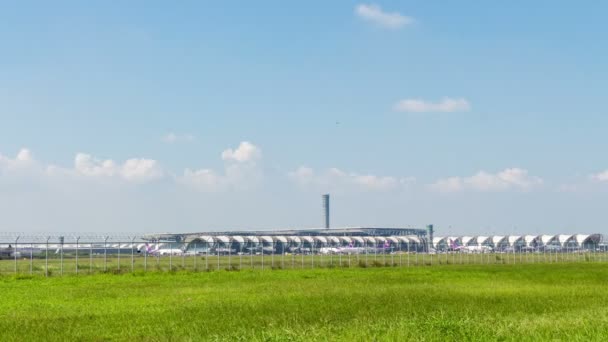 Verstrijken Van Activiteitentijd Luchthaven — Stockvideo