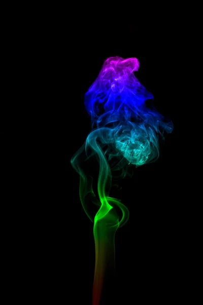 Fumo astratto isolato su sfondo nero — Foto Stock