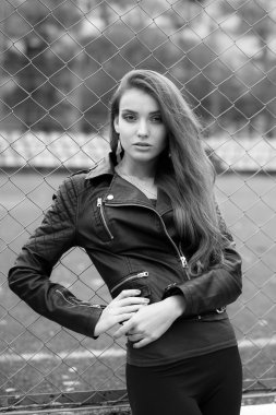 --Dan bir dergi moda siyah beyaz fotoğraf