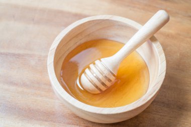 Altın bal Kupası ve Kepçe