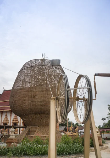 Handmade giant bamboo monk's alms bowl — Stock Photo, Image