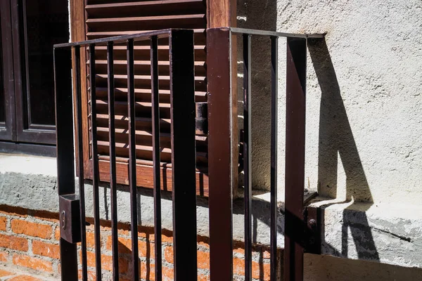 Çağdaş, açık bir ofisin dışı, stok fotoğrafı.