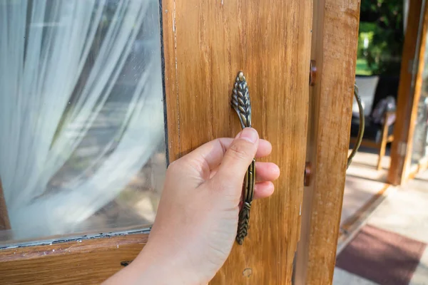 Woman Hand Door Stock Photo — Stock Photo, Image