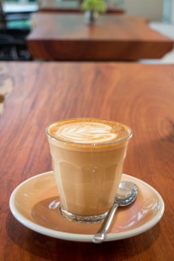 Sabah kahvesi, kafede kahve, stok fotoğrafı.