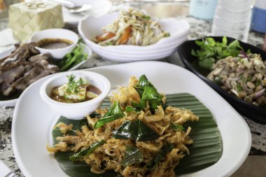 Masada baharatlı Tayland yemekleri, stok fotoğrafı.