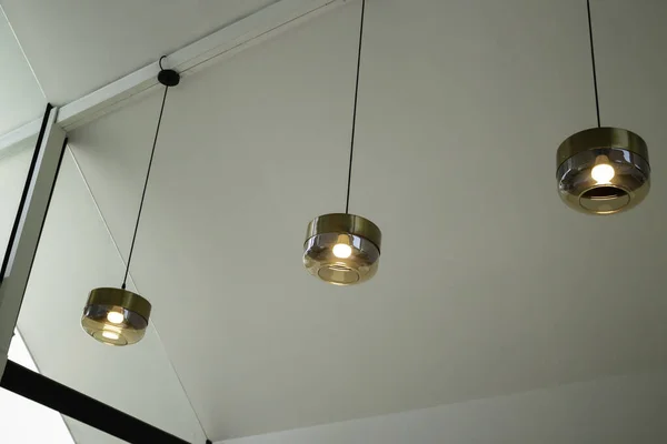 Balle Éclairage Suspendue Plafond Photo Réserve — Photo